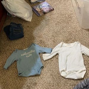 2 onsies 3 to 6 months